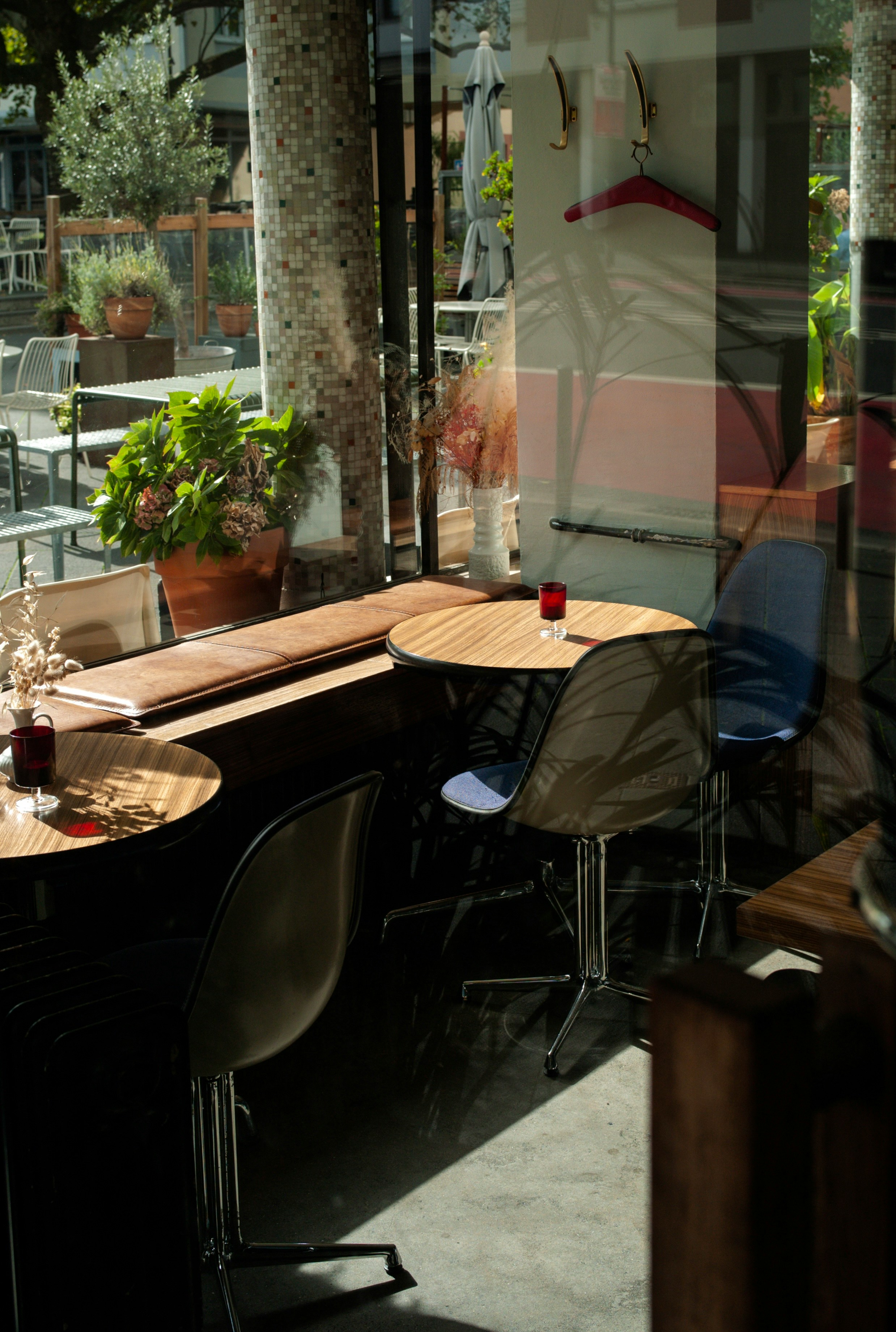 Cafe